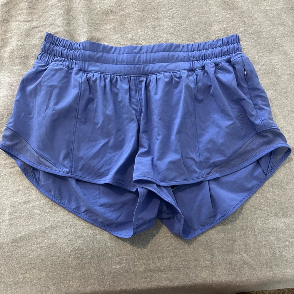 low-rise lululemon hotty hot shorts